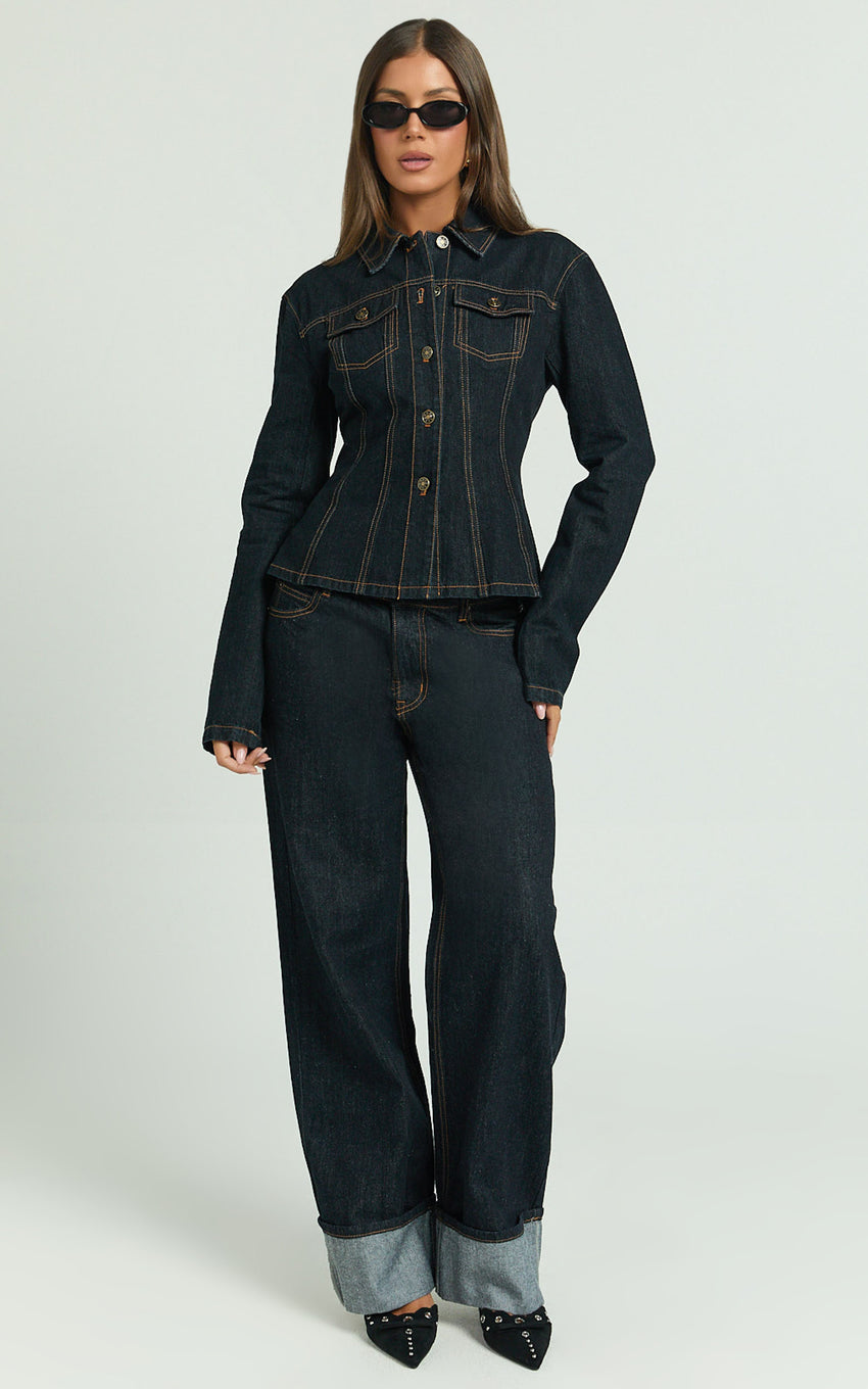 Lioness - Top Model Cuffed Jeans in Dark Denim